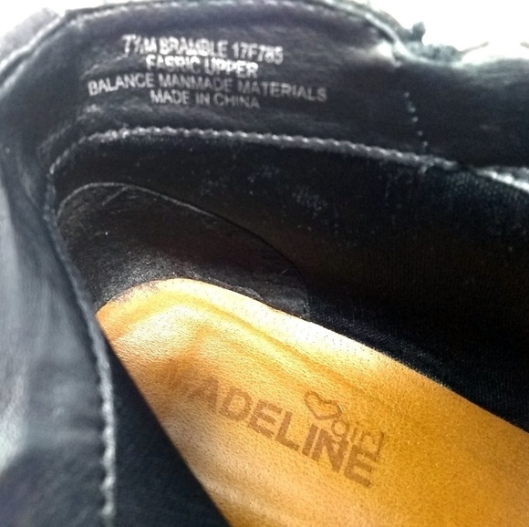 Madeline girl bramble booties, 7.5M - Picture 6 of 6